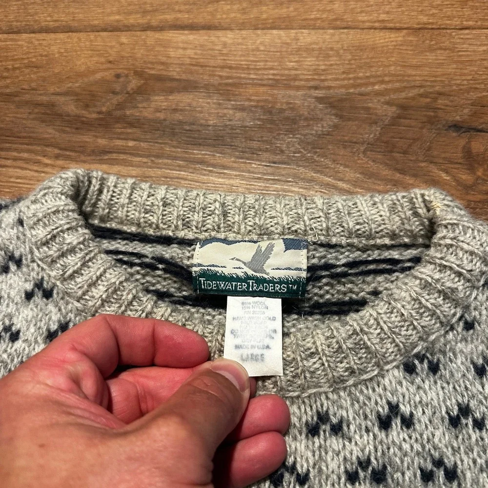 Tidewater Traders Gray Patterned Crewneck Sweater Men Large
